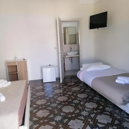 Le Tre Rose Di Roberta 3* 马蒂诺