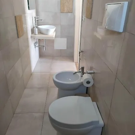 Le Tre Rose Di Roberta Матино