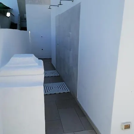 Le Tre Rose Di Roberta 3* Matino