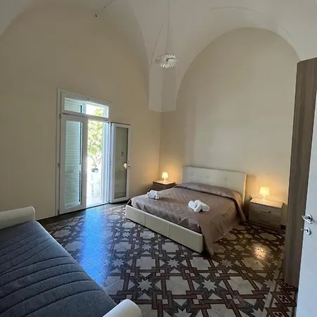 Bed and Breakfast Le Tre Rose Di Roberta Matino