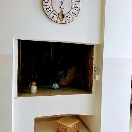 Le Tre Rose Di Roberta 3* Matino