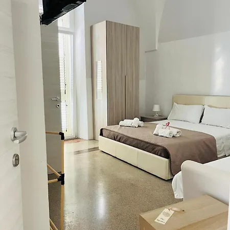 Le Tre Rose Di Roberta Bed and Breakfast 3*