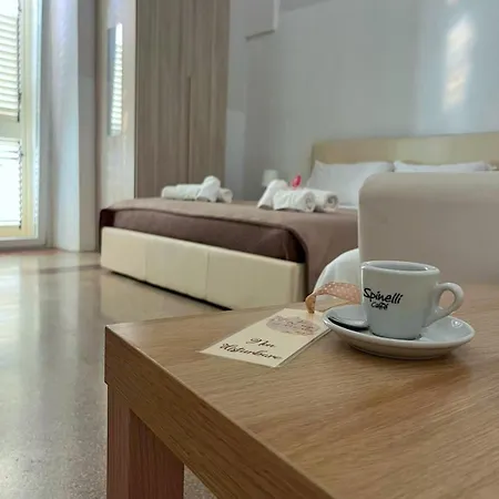 Bed and Breakfast Le Tre Rose Di Roberta Matino