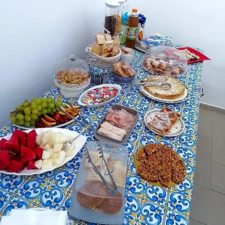 Le Tre Rose Di Roberta Frühstückspension 3*
