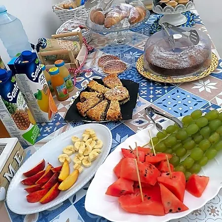 Bed & Breakfast Le Tre Rose Di Roberta Alezio