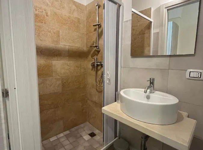 Le Tre Rose Di Roberta